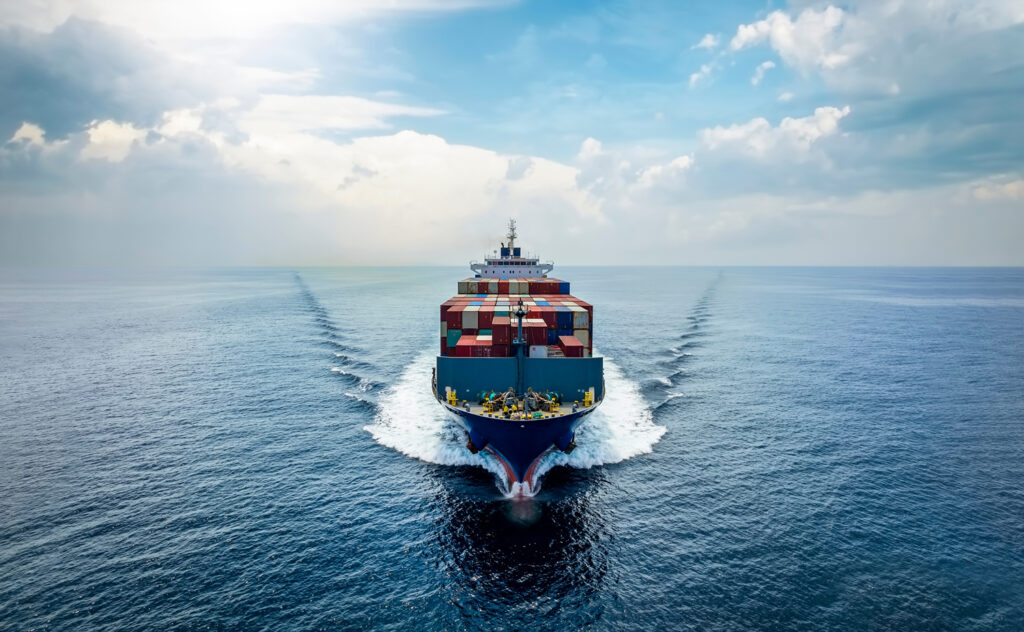 Sea, ship, optimal transportation solution